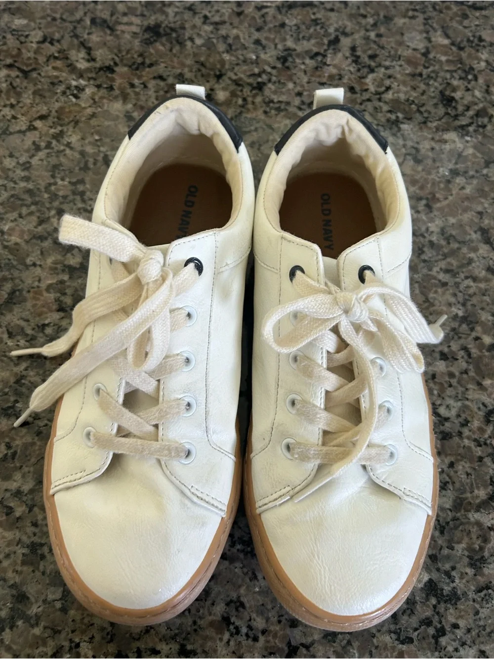 Old Navy Cream Lace-Up Kids' Sneakers with Gum Sole